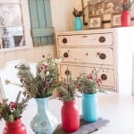 Do you think some colors just can't be combined? Blogger Marty's Musings shows how to decorate with aqua and red and create a color scheme you'll love!