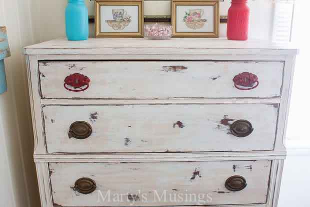 Trash to Treasure Furniture Makeover and Tips on blending Country Chic  Paint 