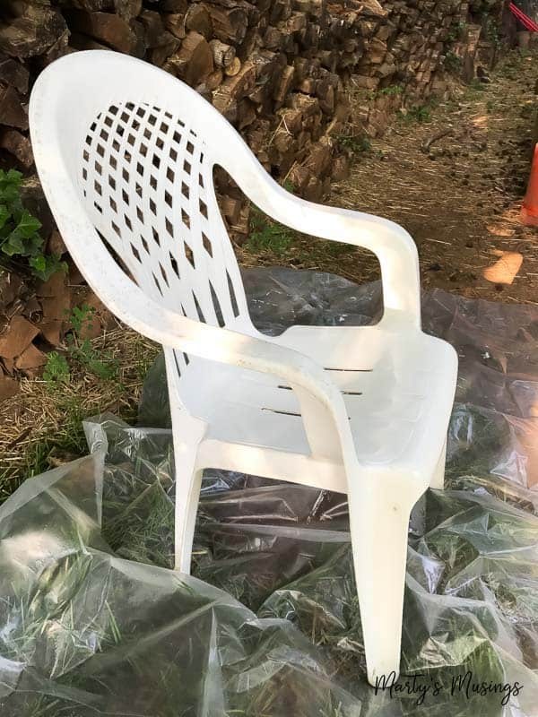 How To Spray Paint Plastic Chairs An Easy Makeover Marty S Musings