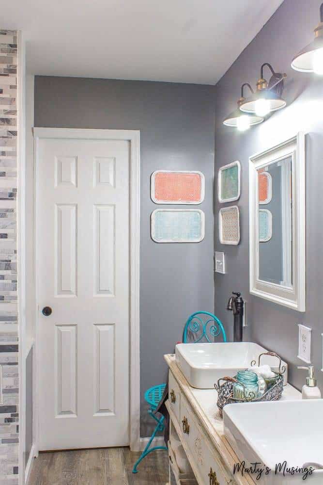 47 Small Bathroom Ideas to Make Your Space Feel Bigger